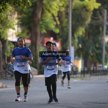 Runner Photo 3462200