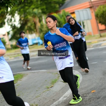 Runner Photo 3462203