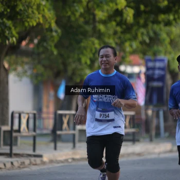 Runner Photo 3462208