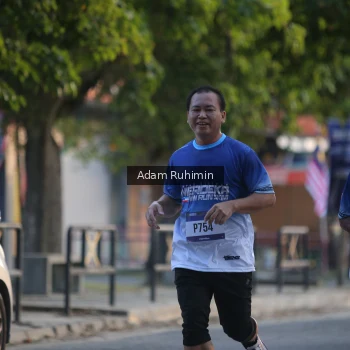 Runner Photo 3462209