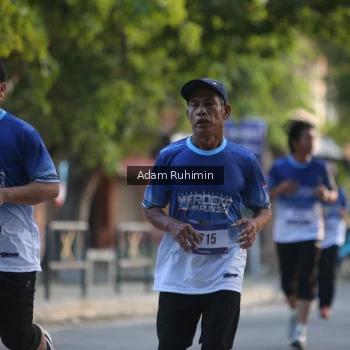 Runner Photo 3462210
