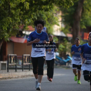 Runner Photo 3462221