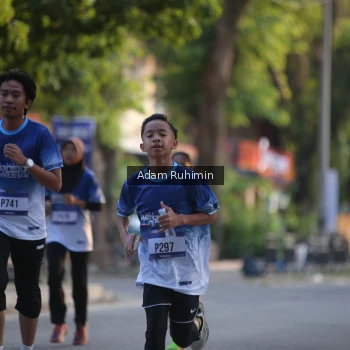 Runner Photo 3462227