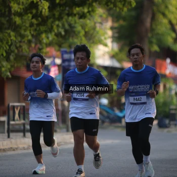 Runner Photo 3462275