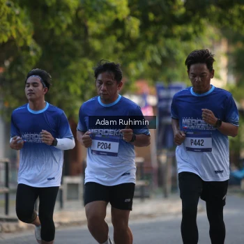 Runner Photo 3462279