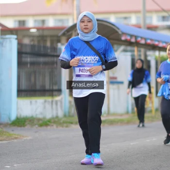 Runner Photo 3462313