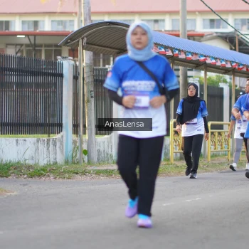 Runner Photo 3462314