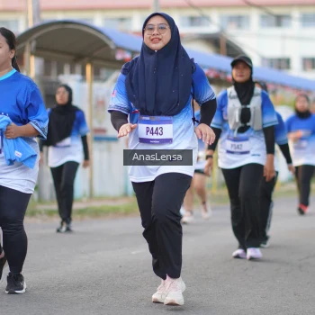 Runner Photo 3462345
