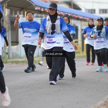Runner Photo 3462358