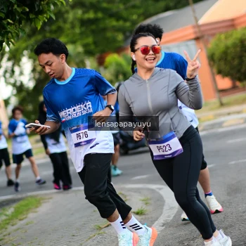 Runner Photo 3462377