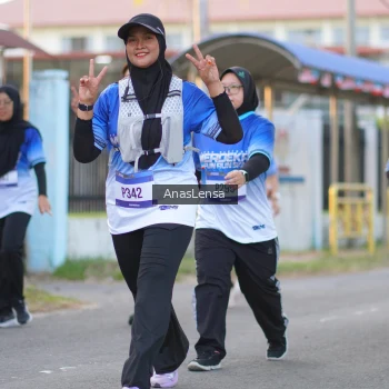 Runner Photo 3462379