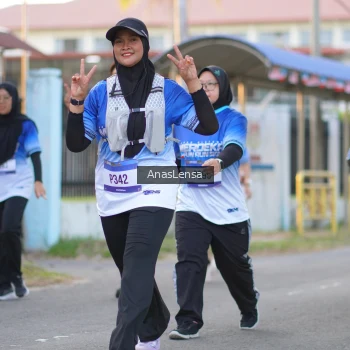 Runner Photo 3462385