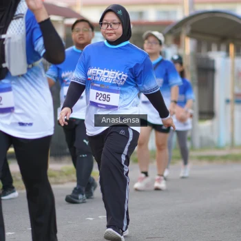 Runner Photo 3462391