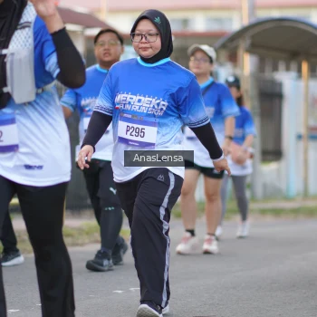 Runner Photo 3462392