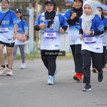 Runner Photo 3462402