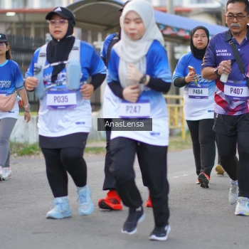 Runner Photo 3462408