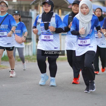 Runner Photo 3462409