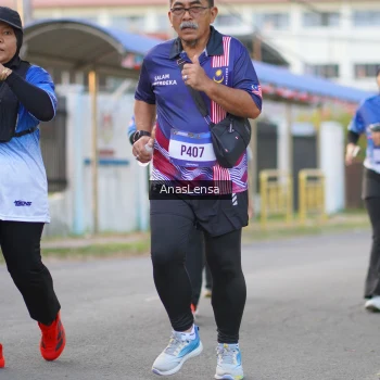 Runner Photo 3462413