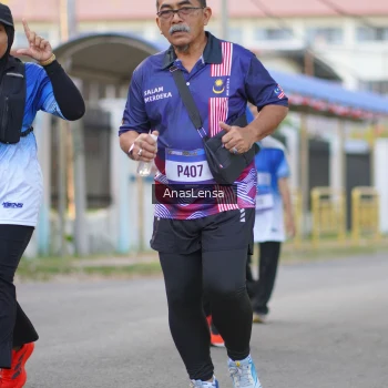 Runner Photo 3462417