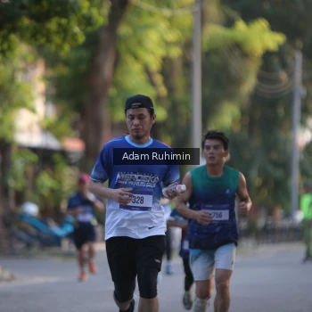 Runner Photo 3462442