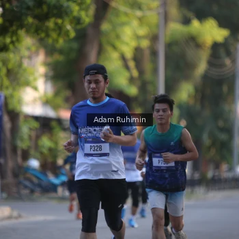 Runner Photo 3462444