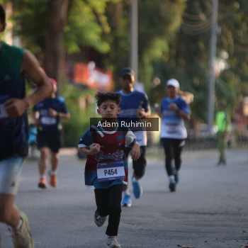 Runner Photo 3462455