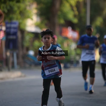Runner Photo 3462467