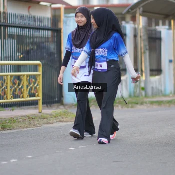 Runner Photo 3462499