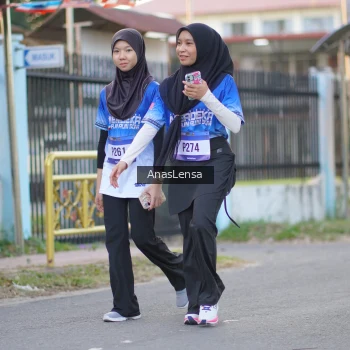 Runner Photo 3462516