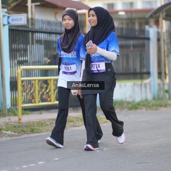 Runner Photo 3462517