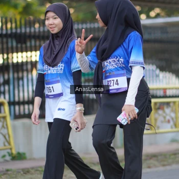 Runner Photo 3462543