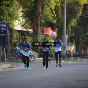 Runner Photo 3462618