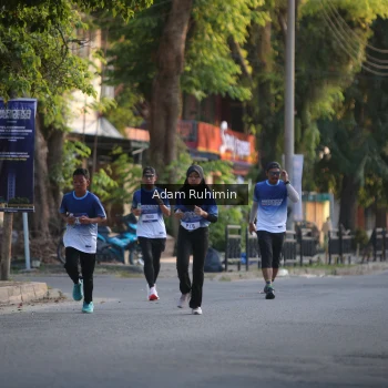 Runner Photo 3462620