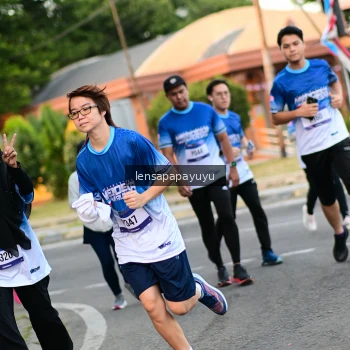 Runner Photo 3462642