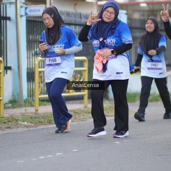 Runner Photo 3462655