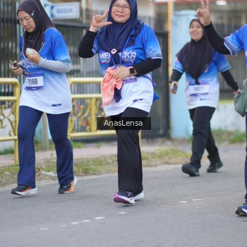 Runner Photo 3462681