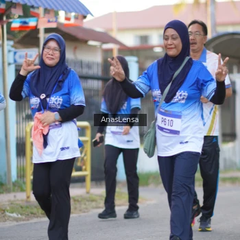 Runner Photo 3462684
