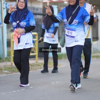 Runner Photo 3462685
