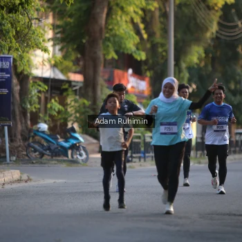 Runner Photo 3462694
