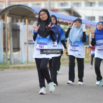 Runner Photo 3462709