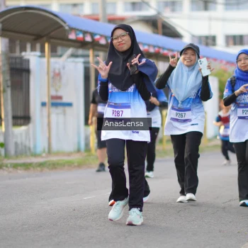 Runner Photo 3462711