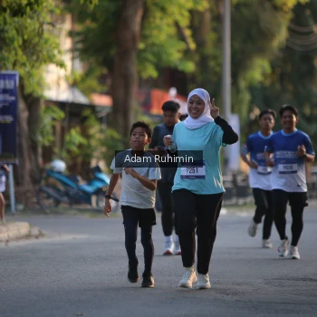 Runner Photo 3462712