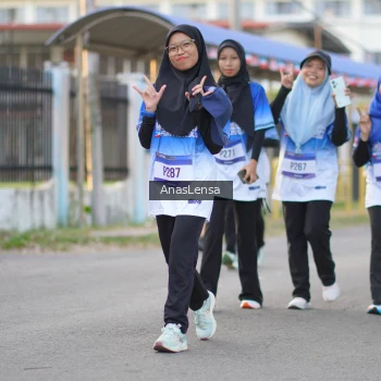 Runner Photo 3462723
