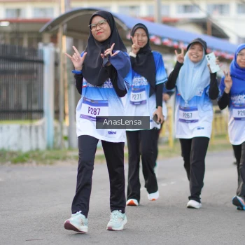 Runner Photo 3462724