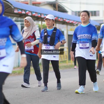 Runner Photo 3462747