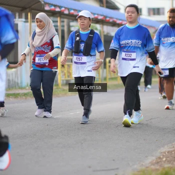 Runner Photo 3462753