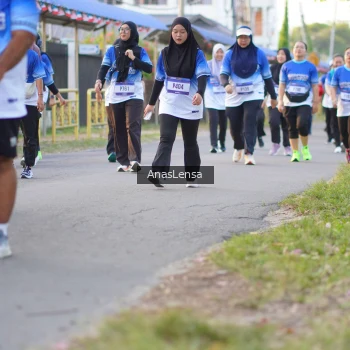 Runner Photo 3462796