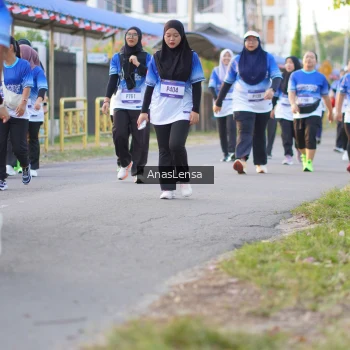 Runner Photo 3462803
