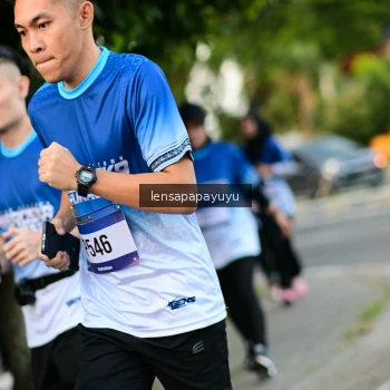 Runner Photo 3462825