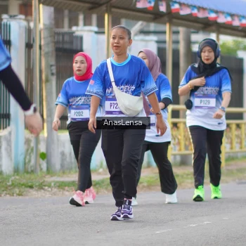Runner Photo 3462830